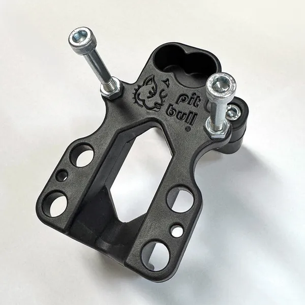 PIT-BULL Axle Holder for Rear and Front Stands, New Products