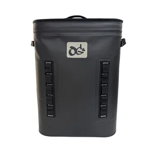 THE STARBOARD BACKPACK COOLER COOL BLACK/WHITE